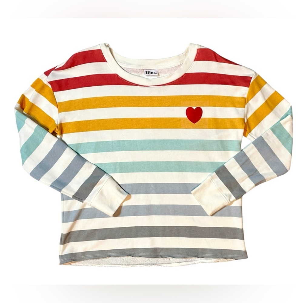 Doe Rainbow Stripe Red Heart Patch Crewneck Sweatshirt Medium